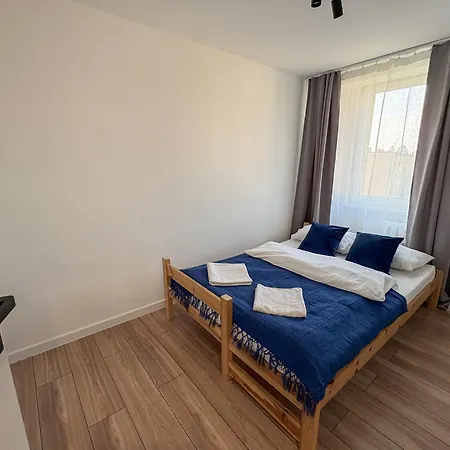 Apartman Budowlanych 3 *